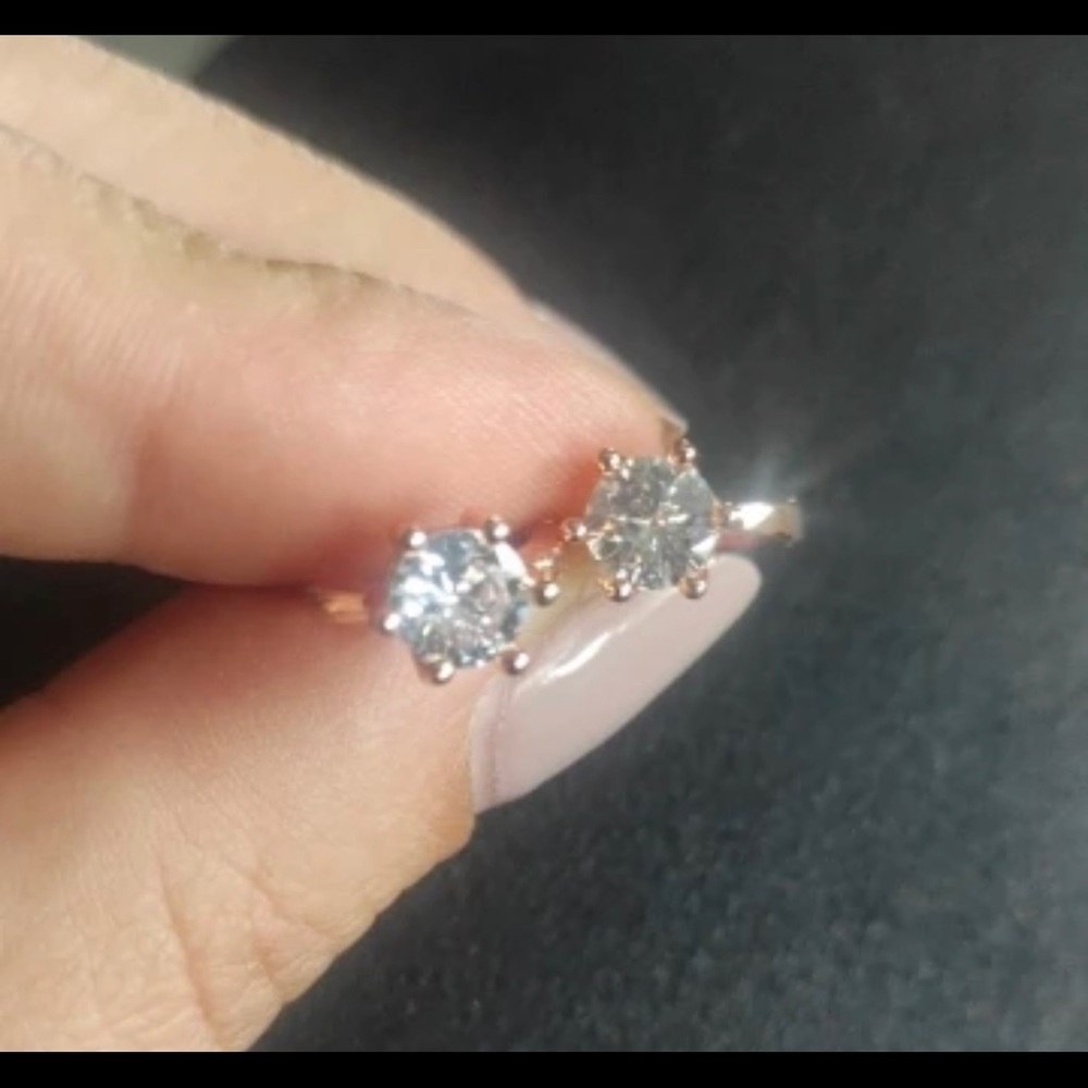New 14k Gold Filled Geometric Circle Hoop Six-Claw White Sapphire Earrings - Picture 13 of 17